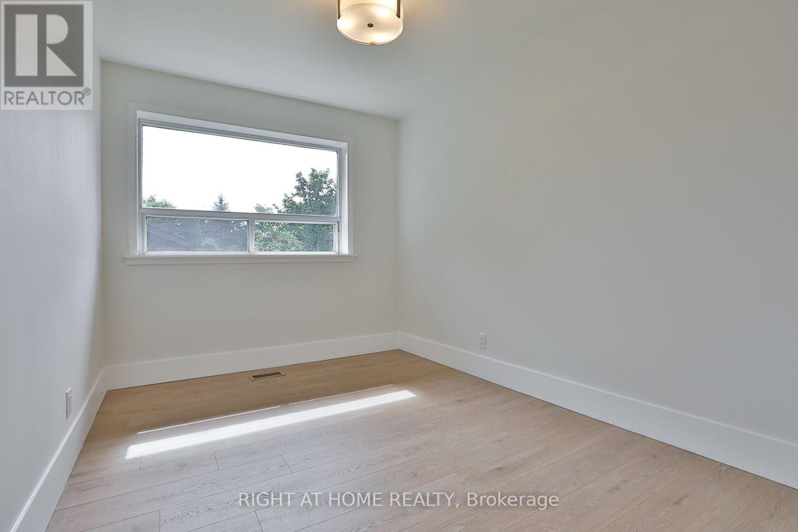 80 Stephen Drive, Caledon, Ontario  L7E 4Y5 - Photo 7 - W13665194
