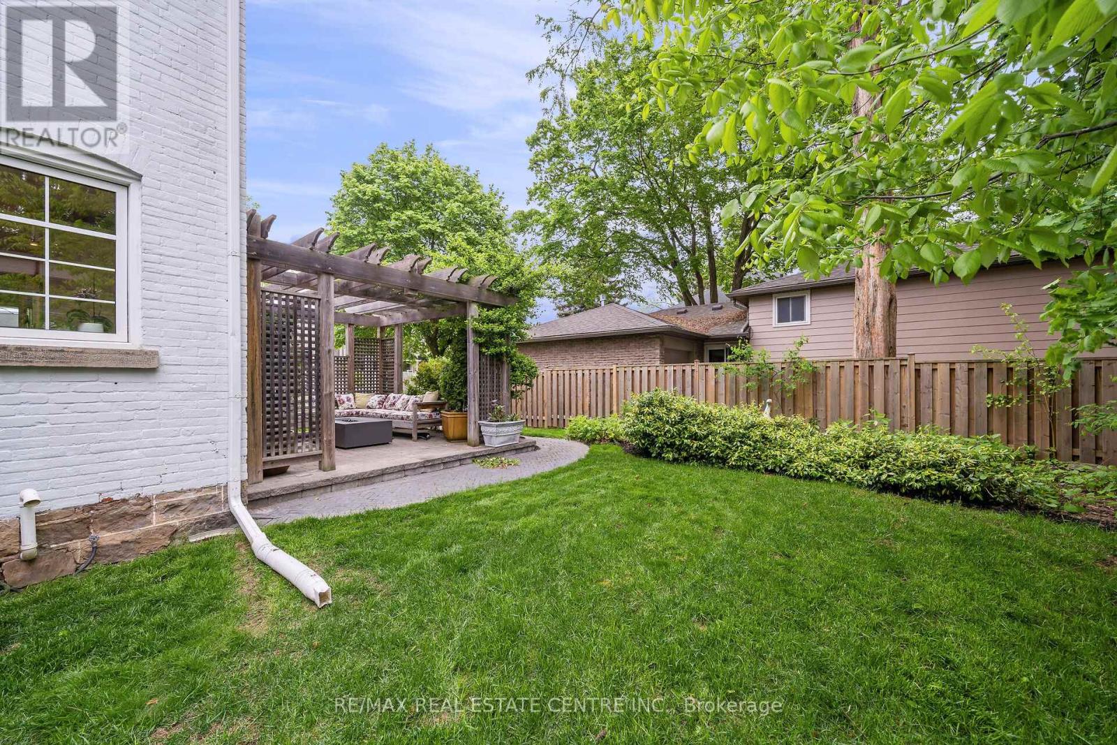 11 Church Street, Halton Hills, Ontario  L7G 2A4 - Photo 44 - W13665204