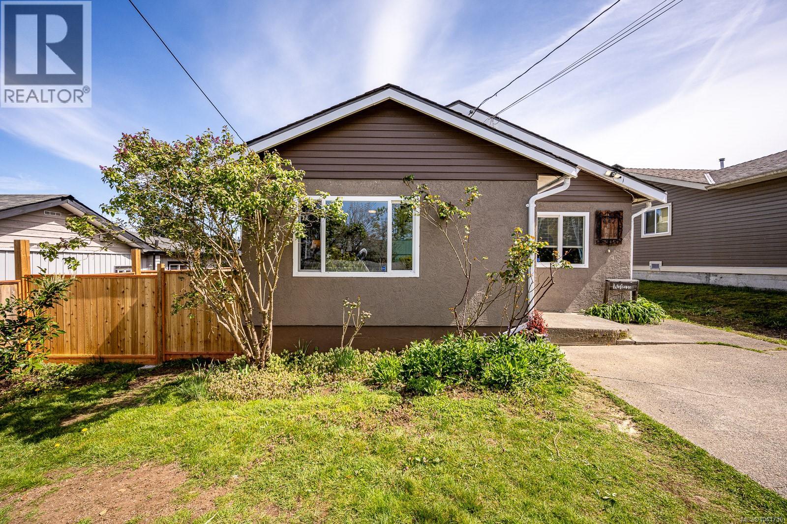 961 Greenwood St, Campbell River, British Columbia