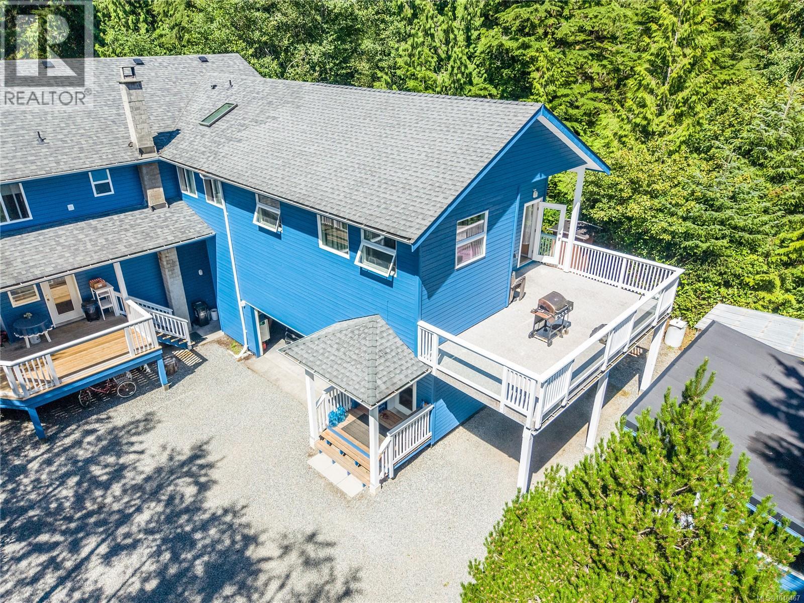 1212 Lynn Rd, Tofino, British Columbia  V0R 2Z0 - Photo 80 - 1046467