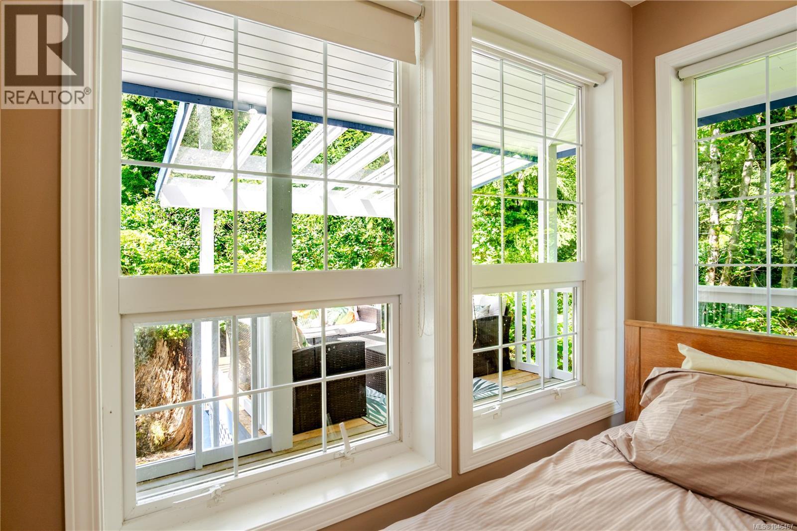 1212 Lynn Rd, Tofino, British Columbia  V0R 2Z0 - Photo 29 - 1046467
