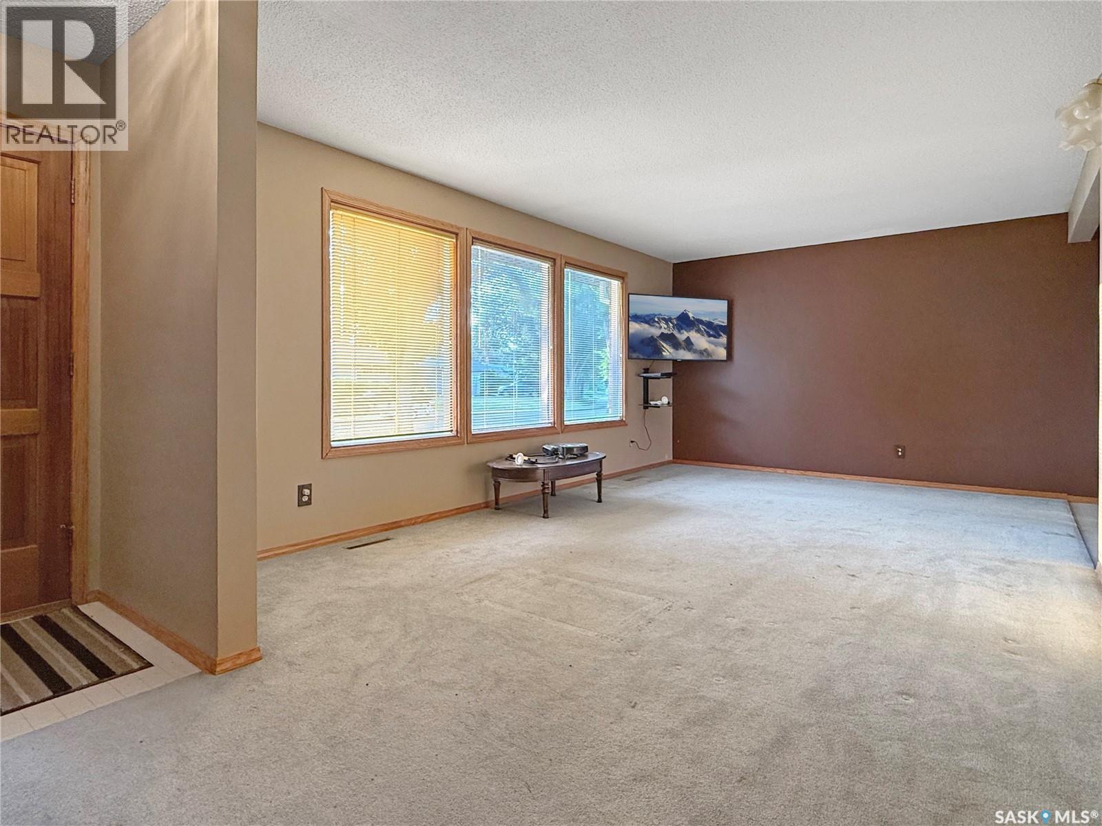 Se 477 3rd Avenue Se, Swift Current, Saskatchewan  S9H 3K9 - Photo 14 - SK045317