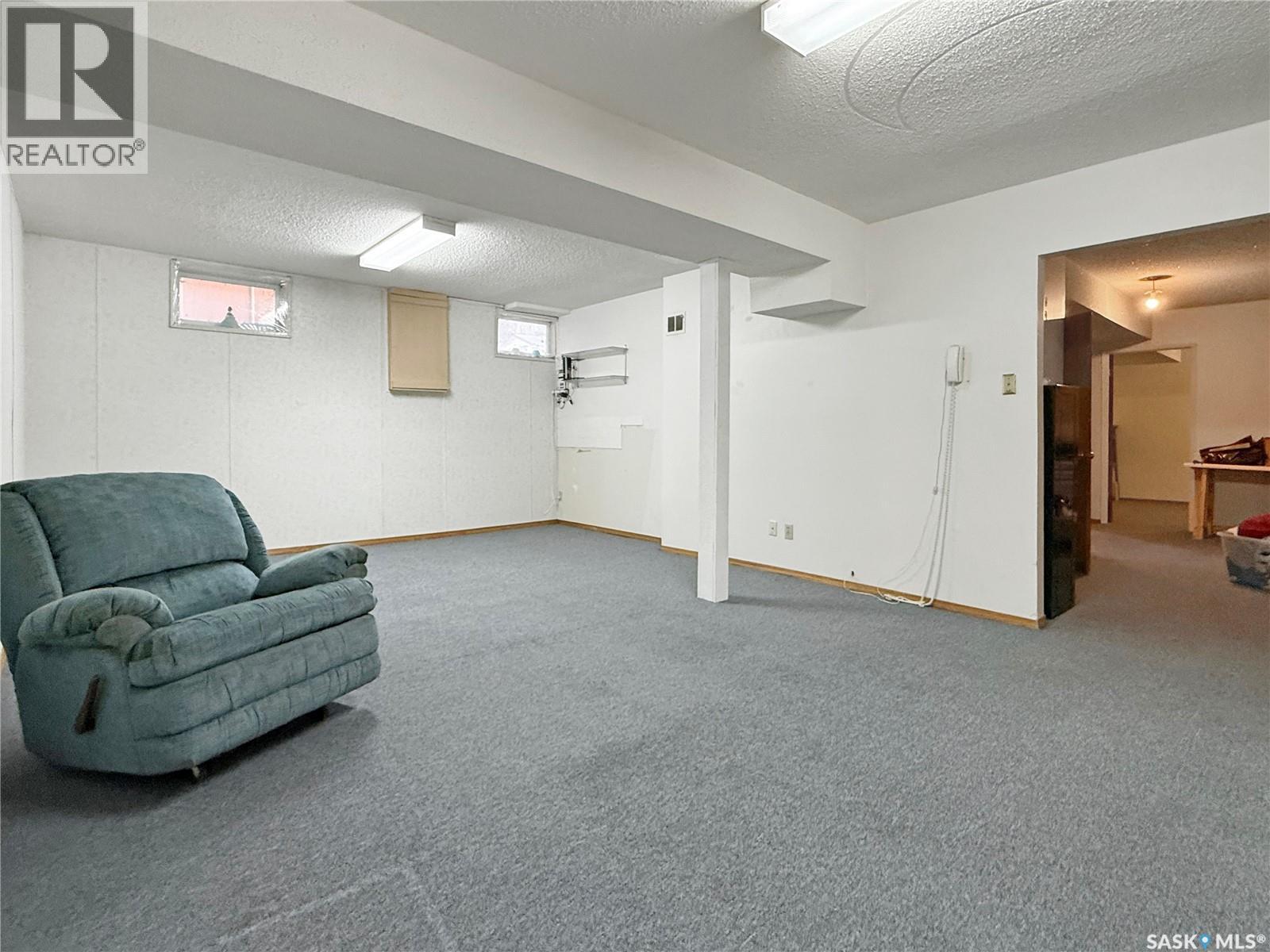Se 477 3rd Avenue Se, Swift Current, Saskatchewan  S9H 3K9 - Photo 17 - SK045317