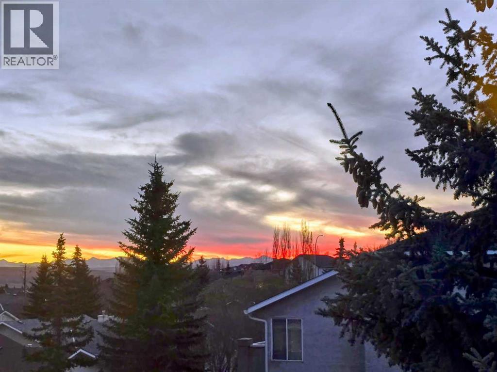 76 Sierra Morena Green SW, Calgary, Alberta  T3H 3E5 - Photo 29 - A2335954