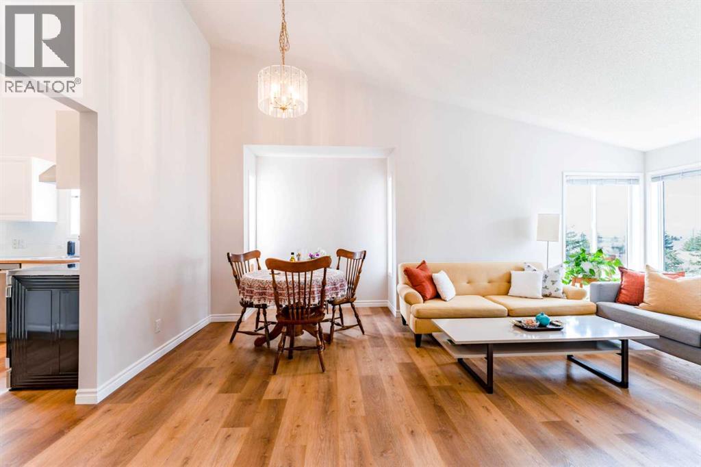 76 Sierra Morena Green SW, Calgary, Alberta  T3H 3E5 - Photo 8 - A2335954
