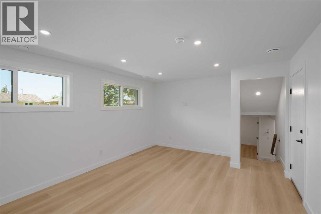 312 Queensland Road Se, Calgary, Alberta  T2J 3S6 - Photo 20 - A2316310