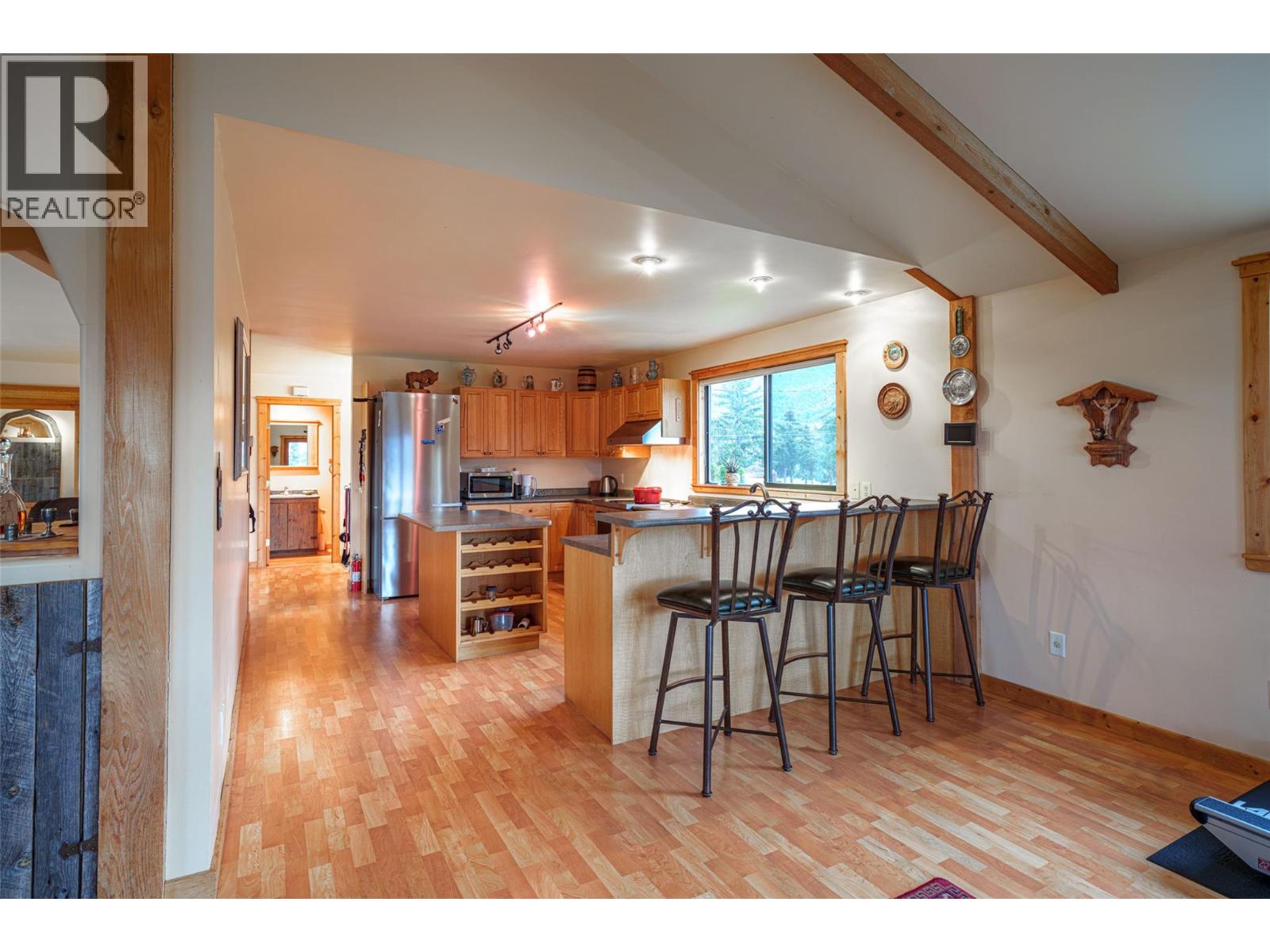 9109 Mackie Drive, Coldstream, British Columbia  V1B 1H1 - Photo 17 - 10391418