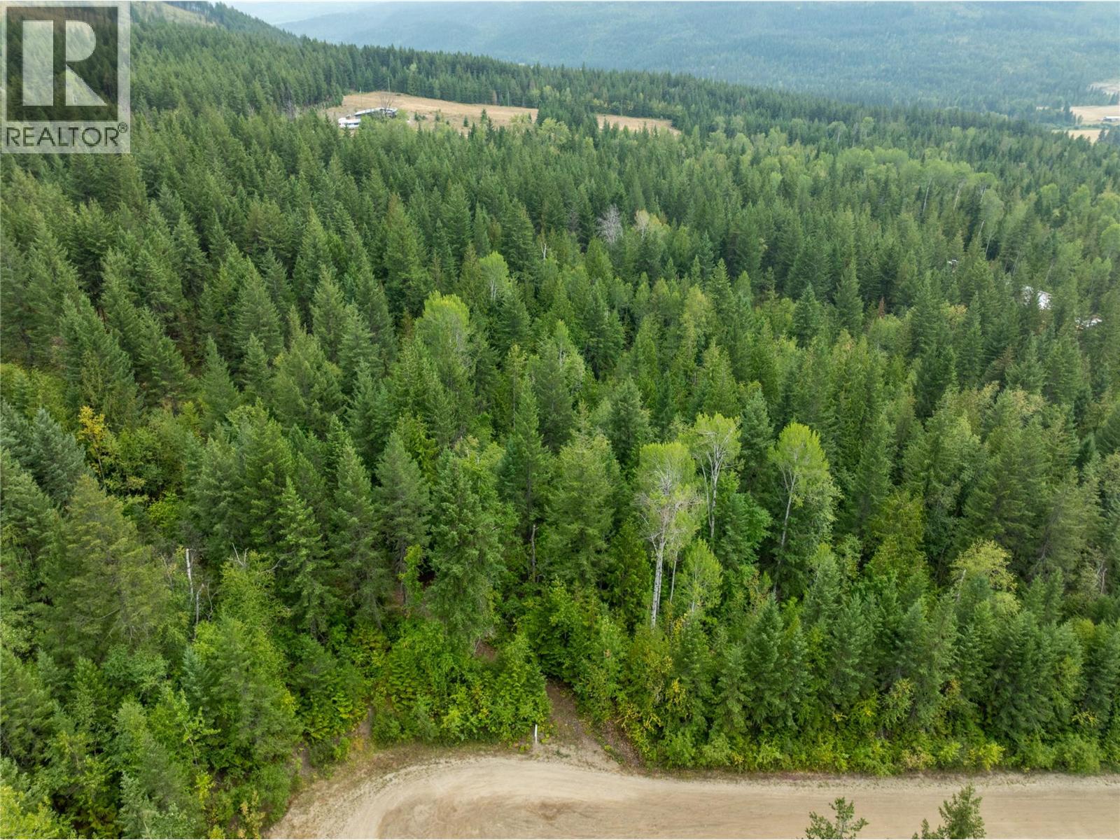 8588 Black Mountain Road, Chase, British Columbia