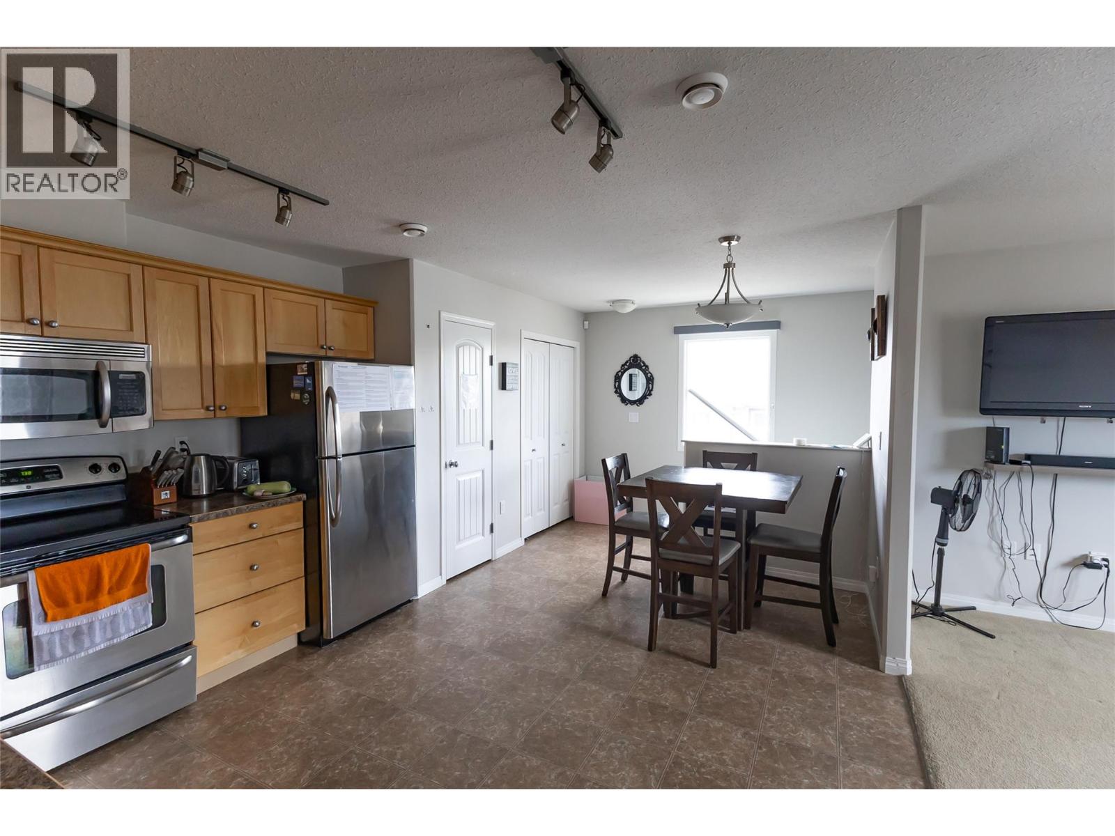 805 96 Avenue Unit# 5, Dawson Creek, British Columbia  V1G 0C5 - Photo 5 - 10397562