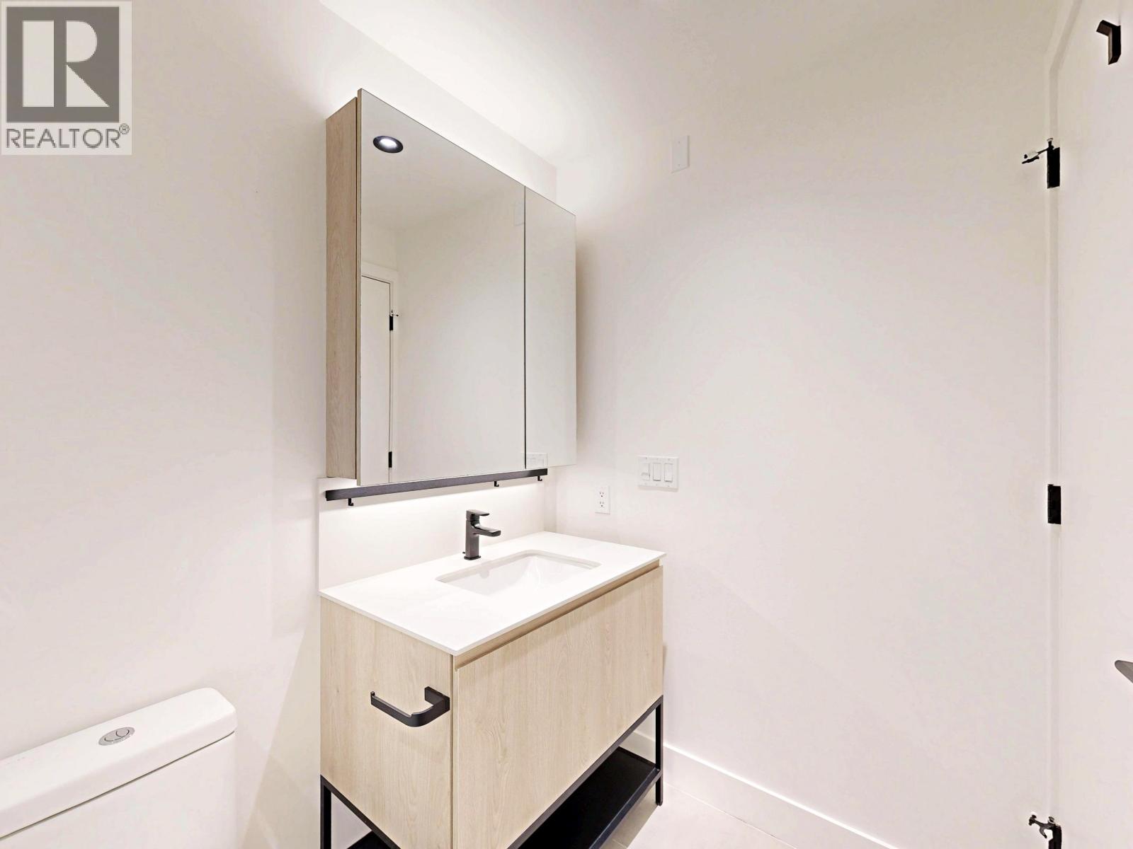 3930 Dumfries Street, Vancouver, British Columbia  V5N 0J1 - Photo 19 - R3154234