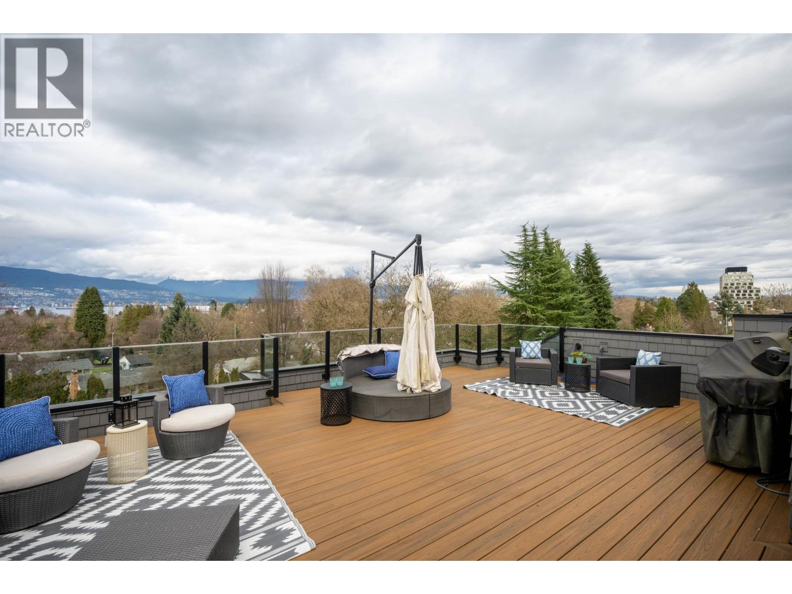 3955 W Broadway, Vancouver, British Columbia  V6R 2C2 - Photo 36 - R3154874