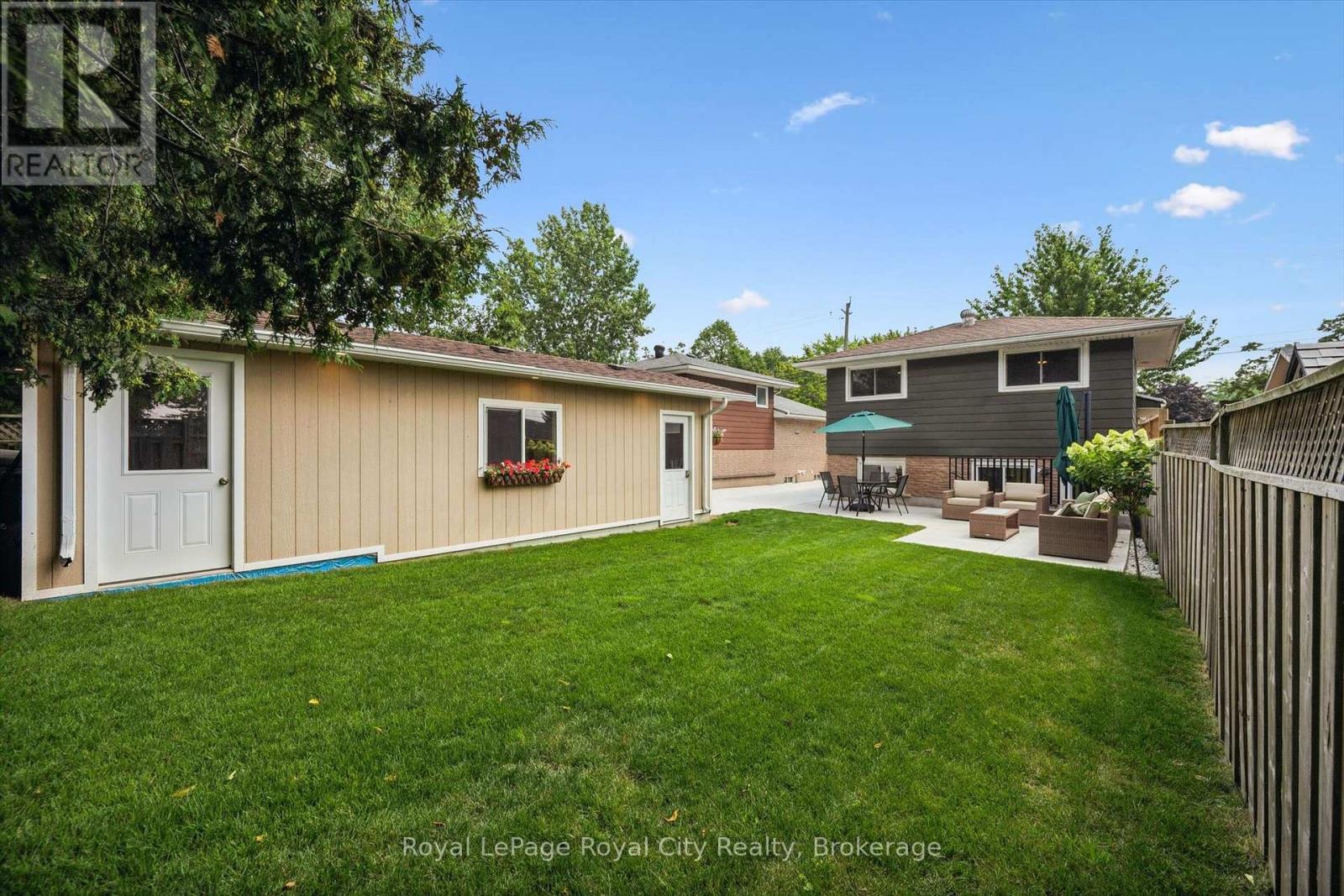 188 Country Club Drive, Guelph, Ontario  N1E 3L2 - Photo 25 - X13663566