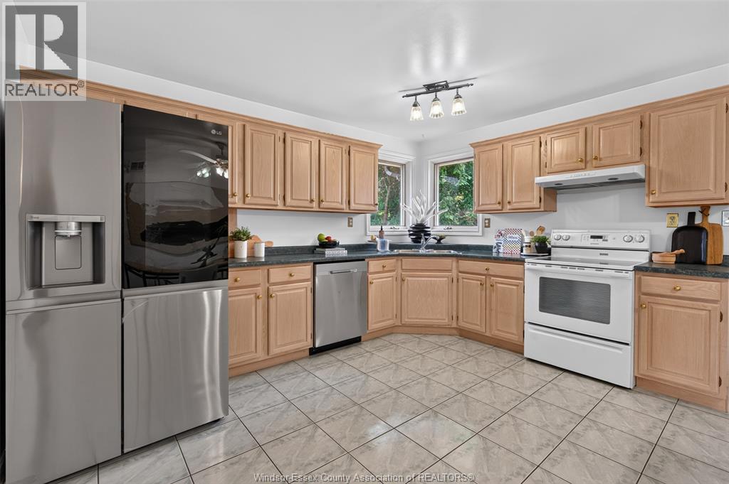 2307 Northway Avenue, Windsor, Ontario  N9E 4N6 - Photo 16 - 26019463