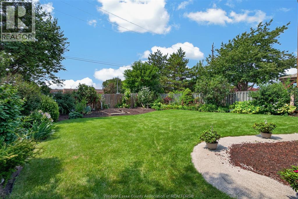 2307 Northway Avenue, Windsor, Ontario  N9E 4N6 - Photo 38 - 26019463