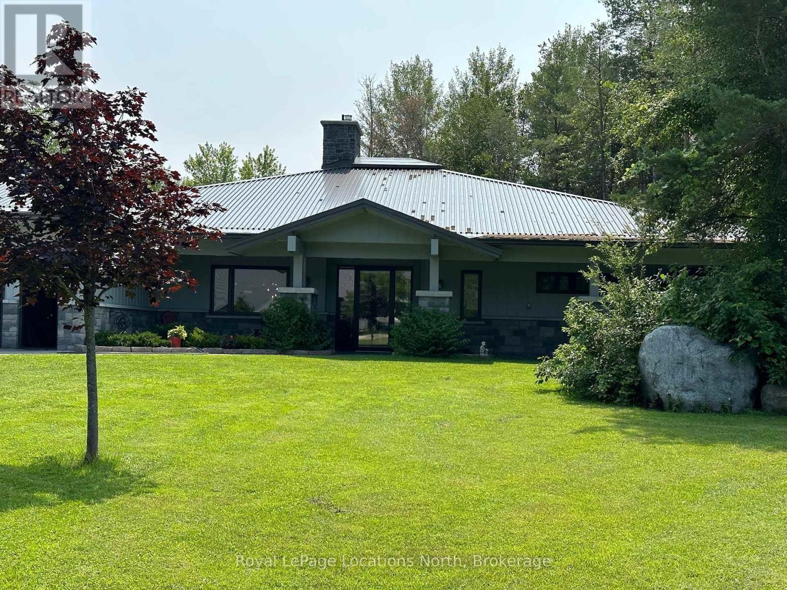 2263 Nottawasaga 6 N, Clearview, Ontario  L9Y 3Z1 - Photo 1 - S13665278
