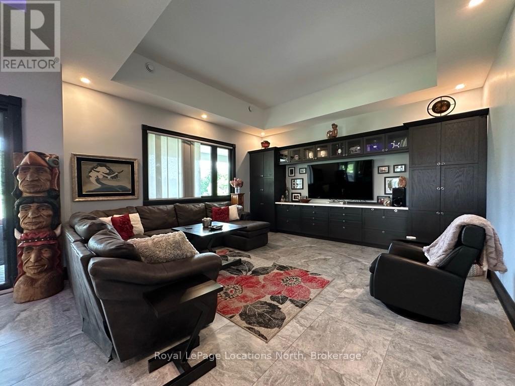 2263 Nottawasaga 6 N, Clearview, Ontario  L9Y 3Z1 - Photo 10 - S13665278