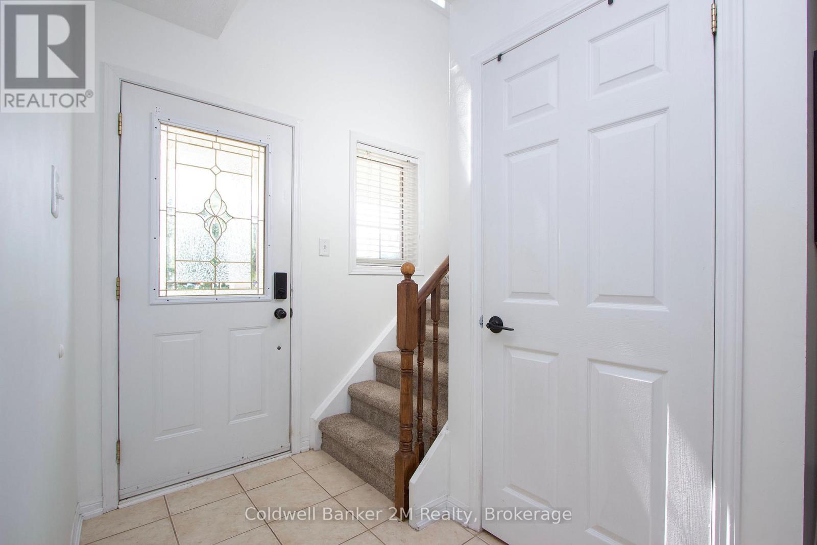 10 Eldad Drive, Clarington, Ontario  L1C 5L1 - Photo 4 - E13665284