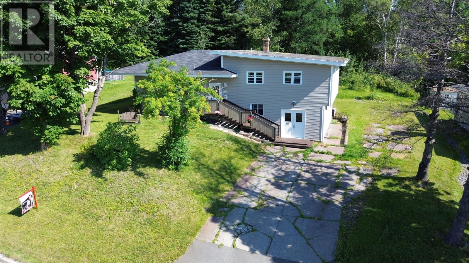 160 Goodyear Avenue, Grand Falls Windsor, Newfoundland & Labrador A2A 1M4 - Photo 2 - 1301699