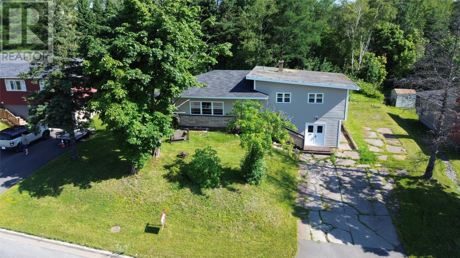 160 Goodyear Avenue, Grand Falls Windsor, Newfoundland & Labrador A2A 1M4 - Photo 3 - 1301699