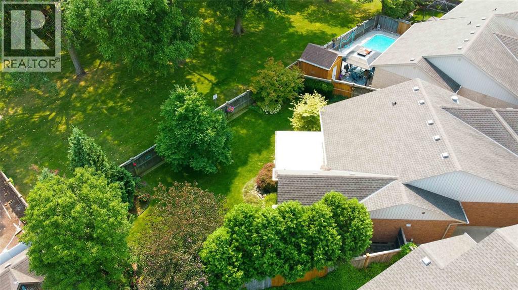 821 Carriage Way, Sarnia, Ontario  N7W 0A5 - Photo 41 - 26019497