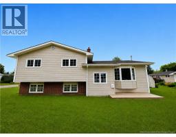 11 Pembroke Crescent, Riverview, New Brunswick