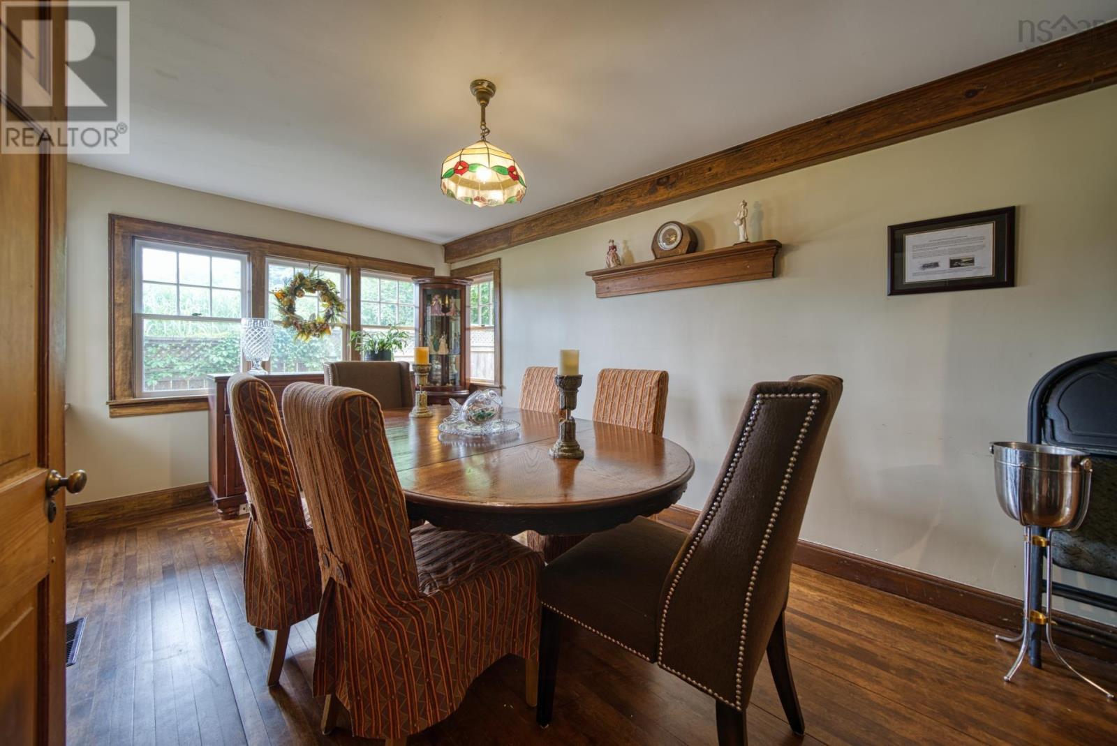 261 Edgewater Street, Mahone Bay, Nova Scotia  B0J 2E0 - Photo 13 - 202620321