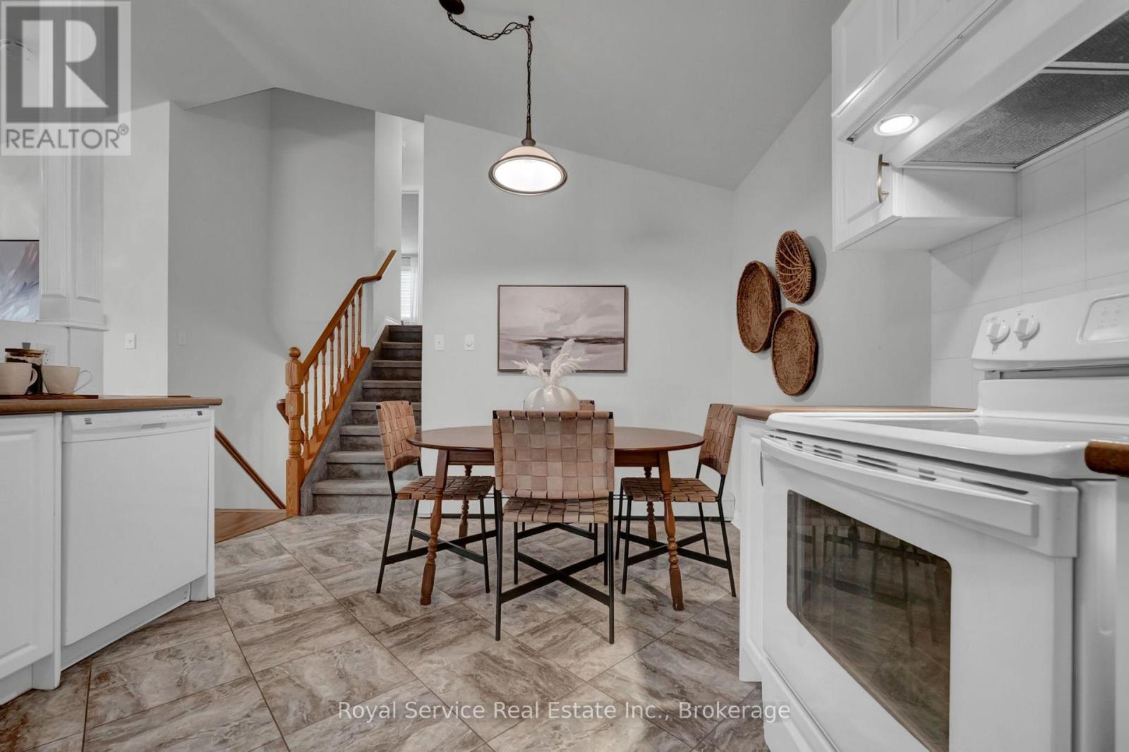 33 Mallory Street, Clarington, Ontario  L1E 2B4 - Photo 12 - E13665310