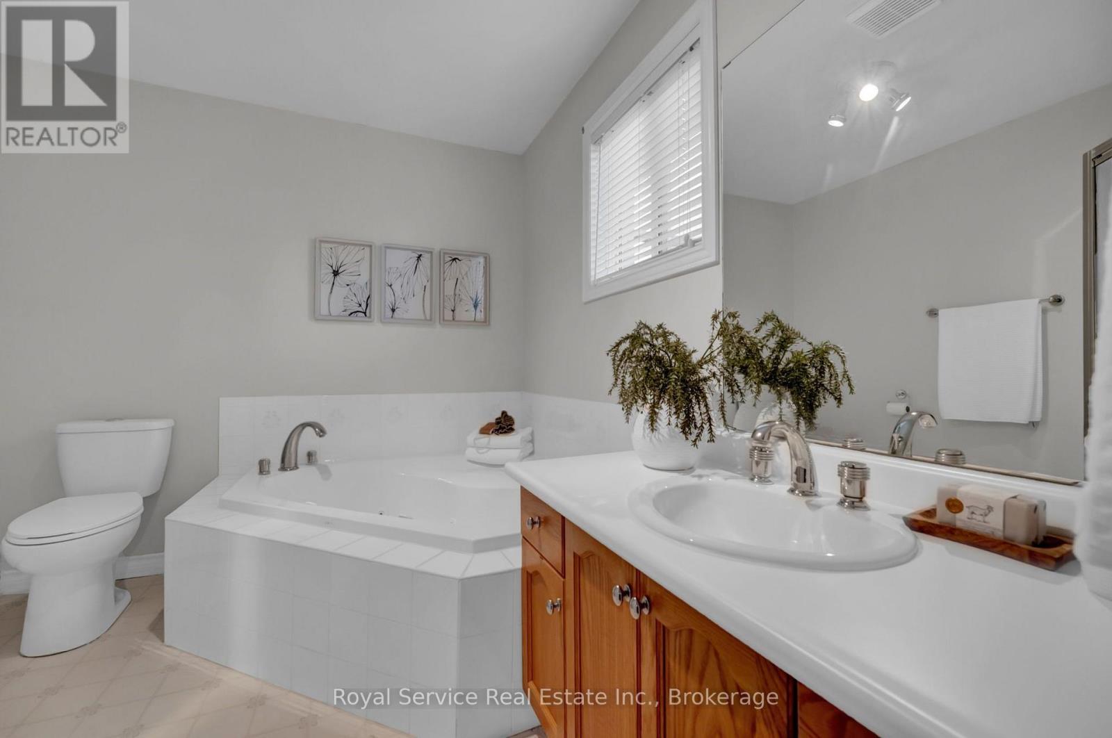 33 Mallory Street, Clarington, Ontario  L1E 2B4 - Photo 19 - E13665310