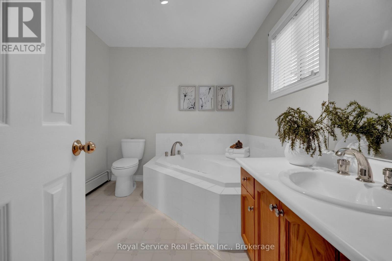 33 Mallory Street, Clarington, Ontario  L1E 2B4 - Photo 20 - E13665310