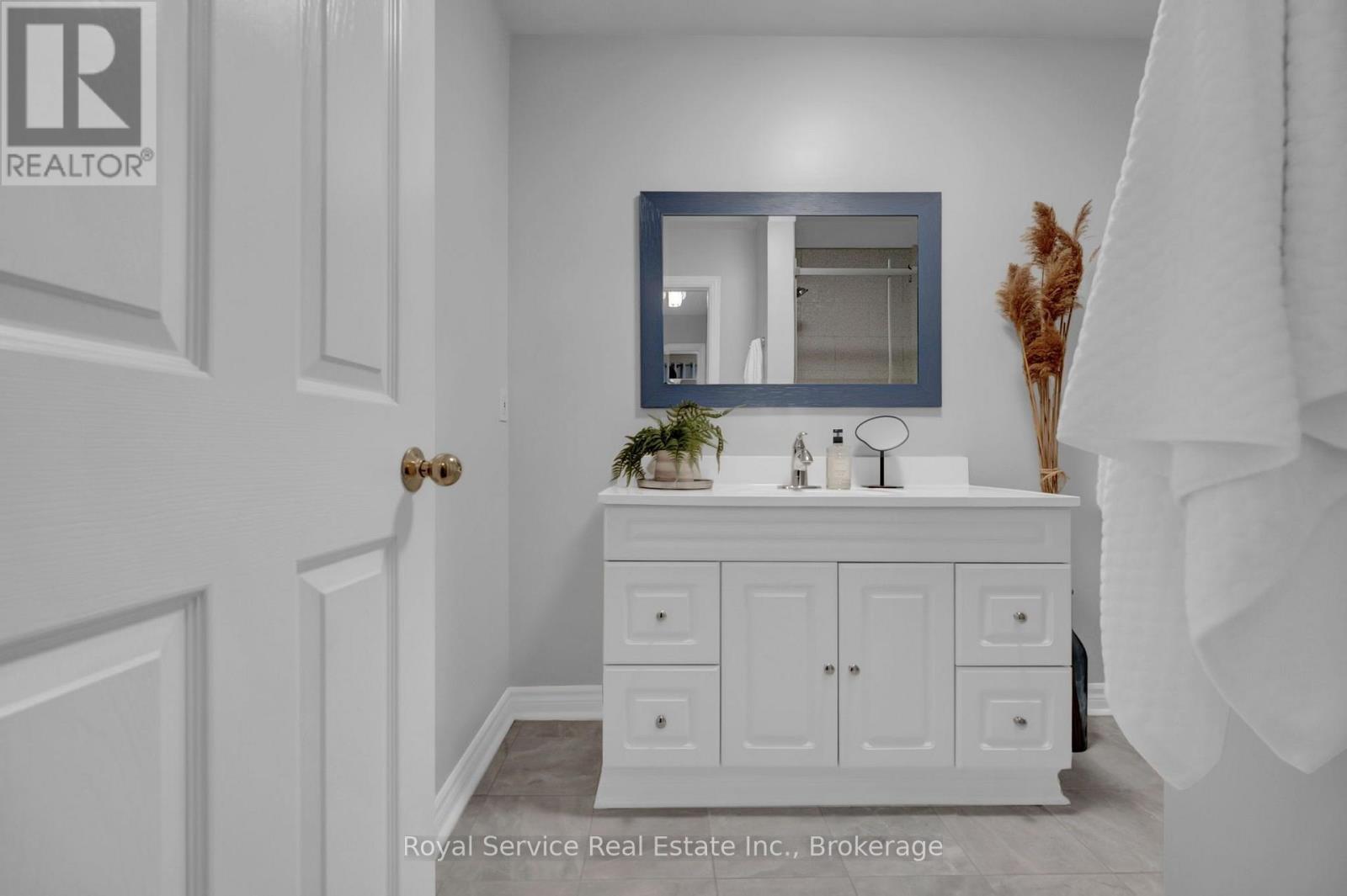 33 Mallory Street, Clarington, Ontario  L1E 2B4 - Photo 36 - E13665310