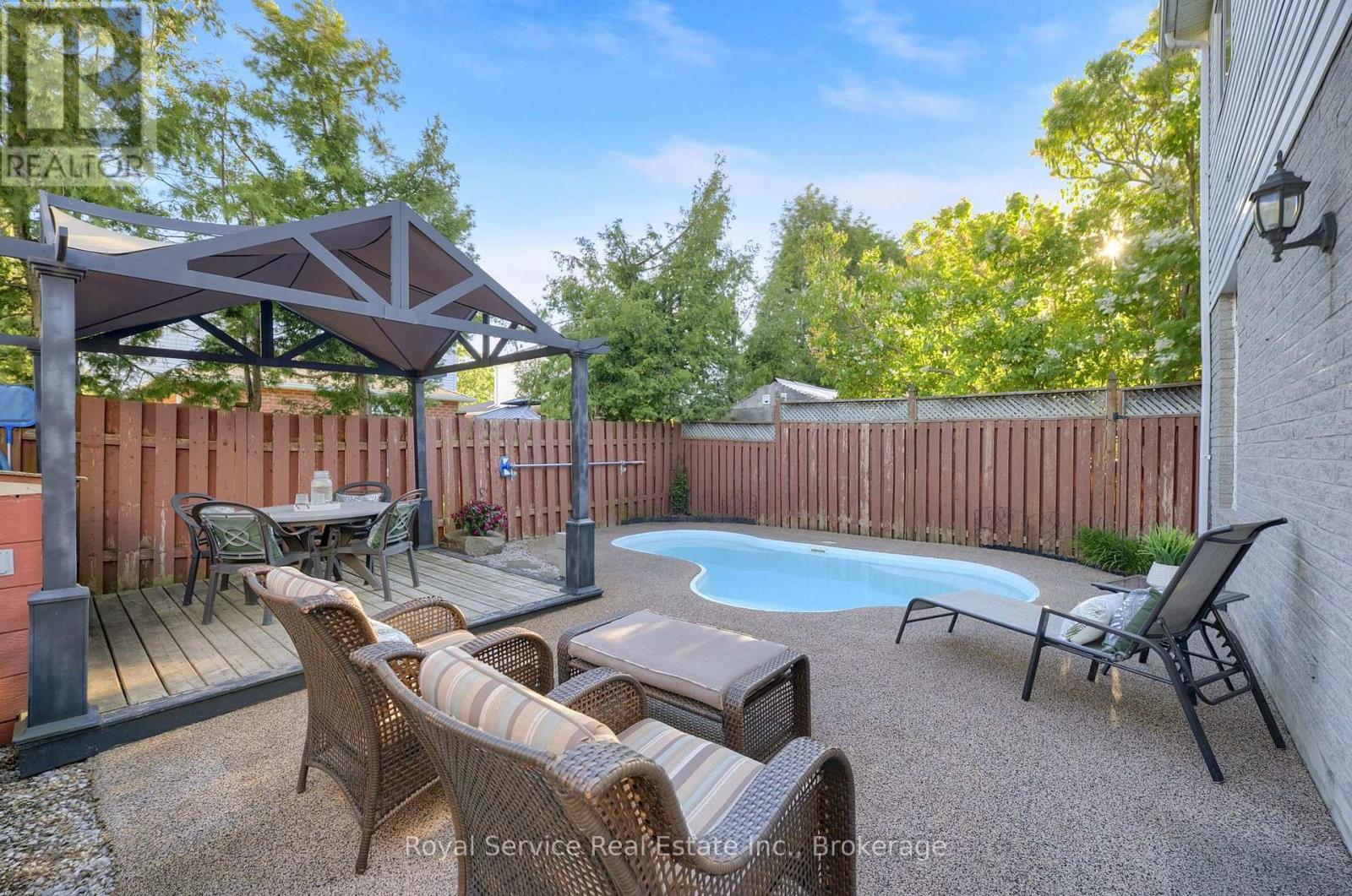 33 Mallory Street, Clarington, Ontario  L1E 2B4 - Photo 43 - E13665310