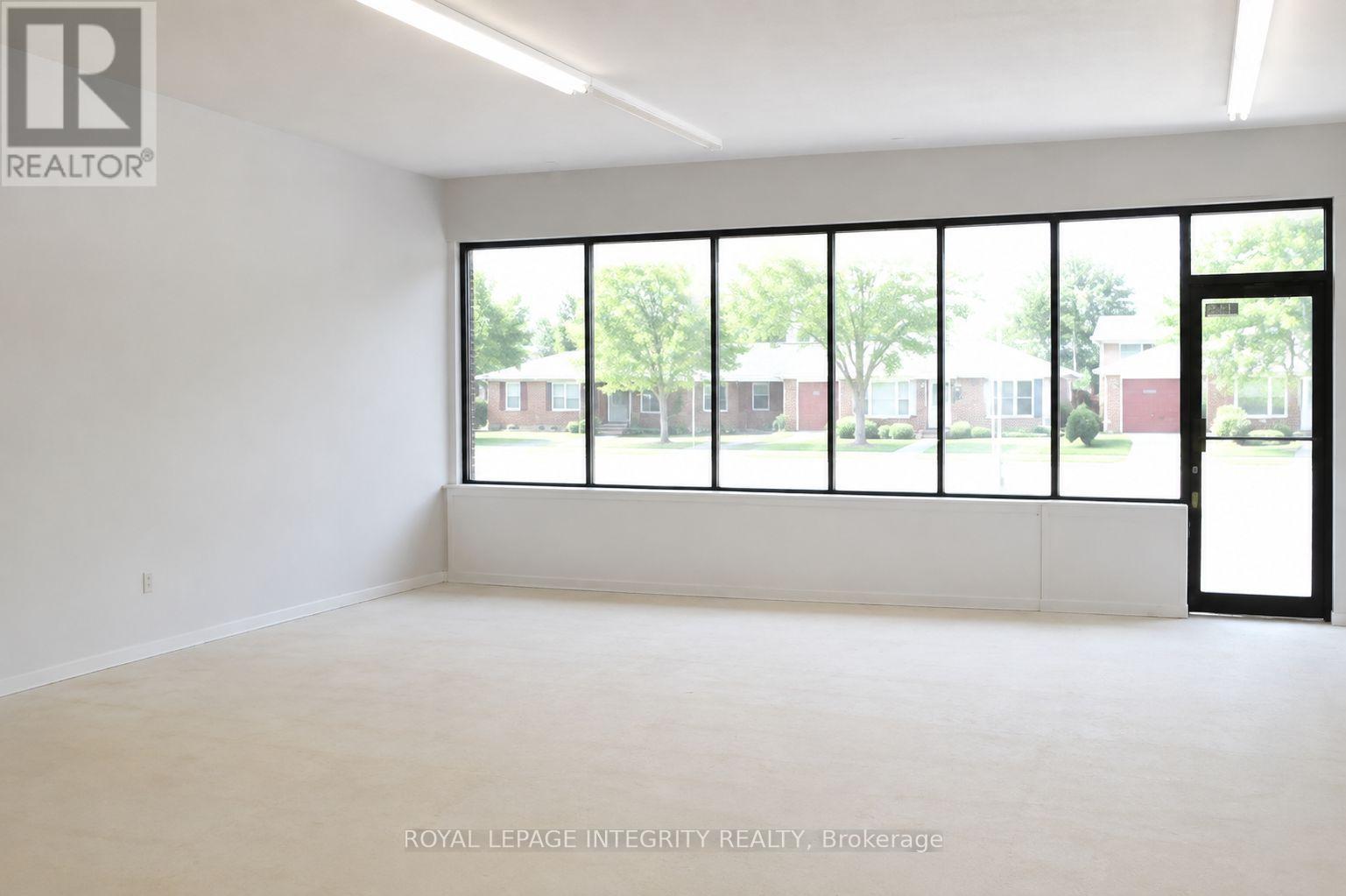 1117 Cobden Road, Ottawa, Ontario  K2C 2Z1 - Photo 4 - X12949000