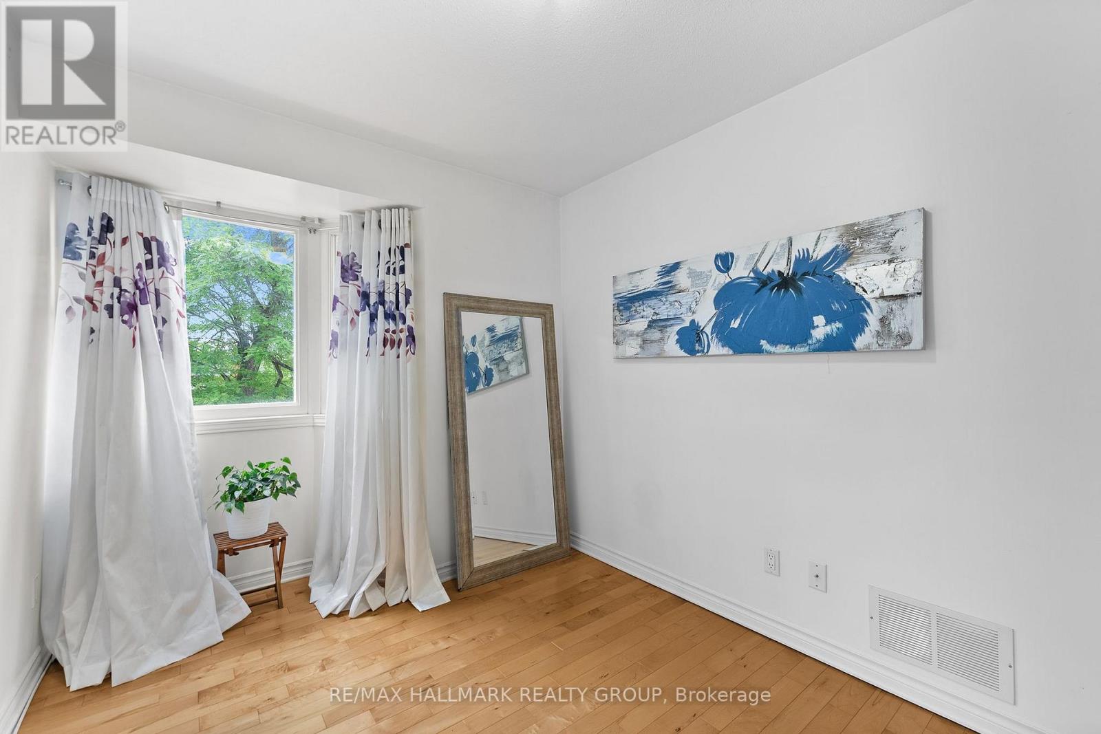 1446 Deavy Way, Ottawa, Ontario  K1E 2W8 - Photo 31 - X13665330