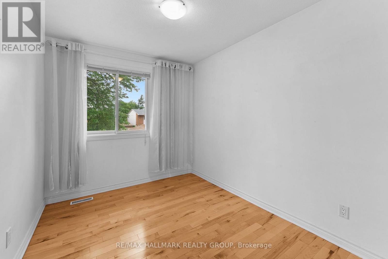 1446 Deavy Way, Ottawa, Ontario  K1E 2W8 - Photo 33 - X13665330