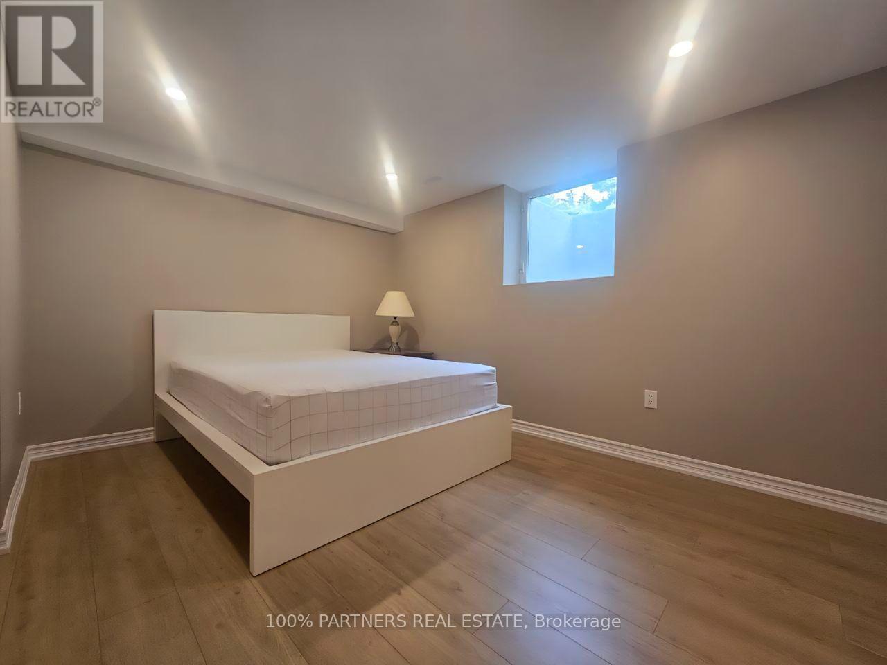 Bsmt - 244 Burbank Drive, Toronto, Ontario  M2K 1P8 - Photo 10 - C13665226
