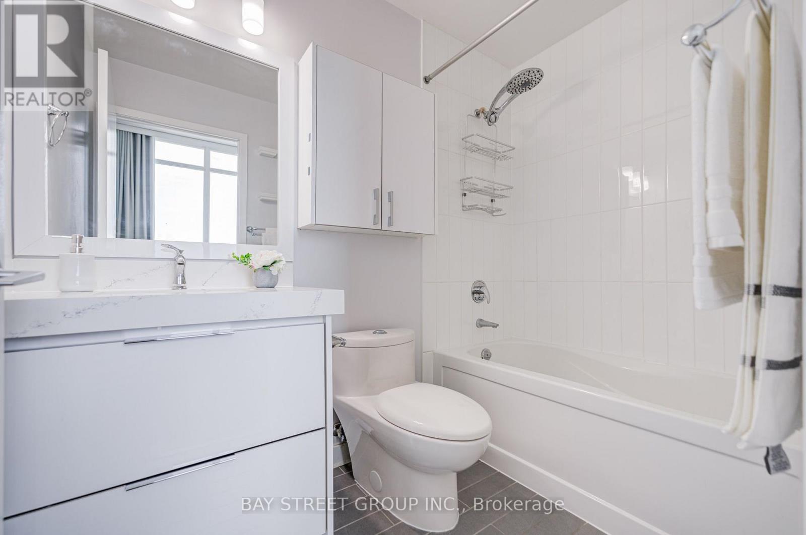 Ph02 - 33 Singer Court, Toronto, Ontario M2K 0B4 - Photo 11 - C13665230