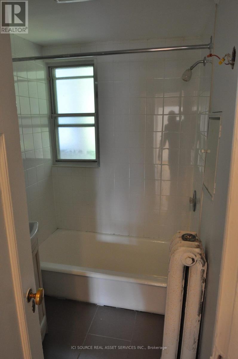 4 - 201 Crawford Street, Toronto, Ontario  M6J 2V5 - Photo 13 - C13665298