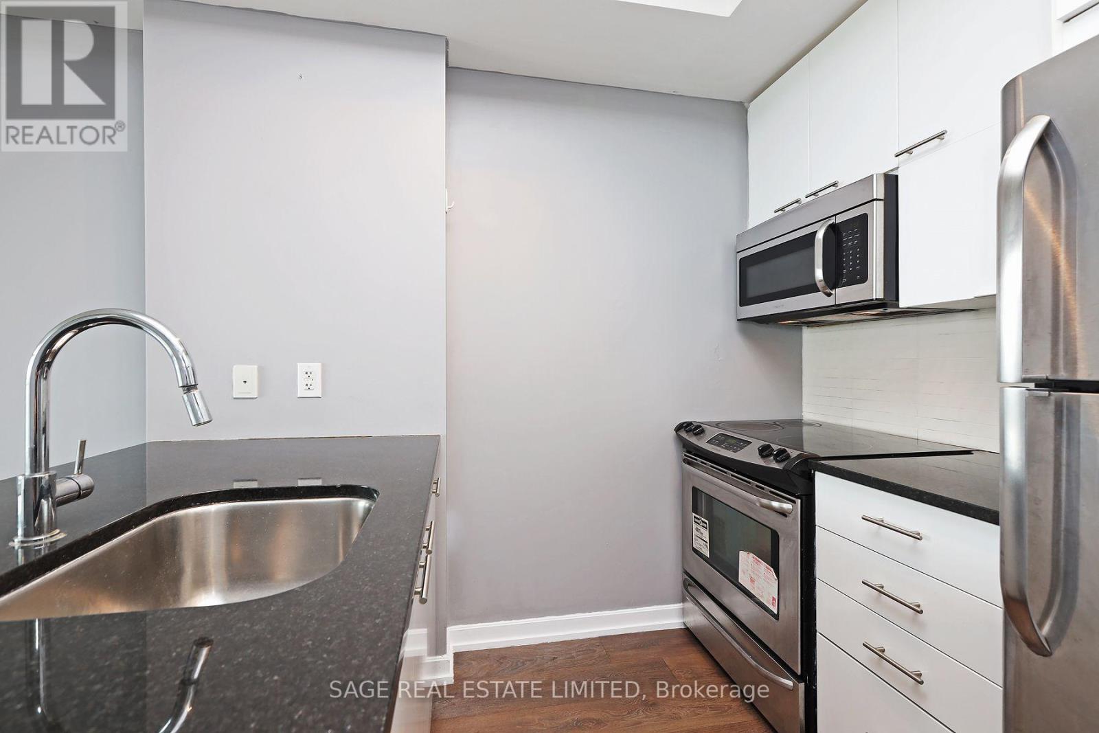 413 - 66 Forest Manor Road, Toronto, Ontario  M2J 0B7 - Photo 8 - C13665306