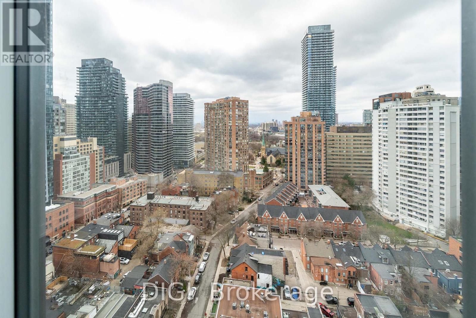 1205 - 8 GLOUCESTER STREET
