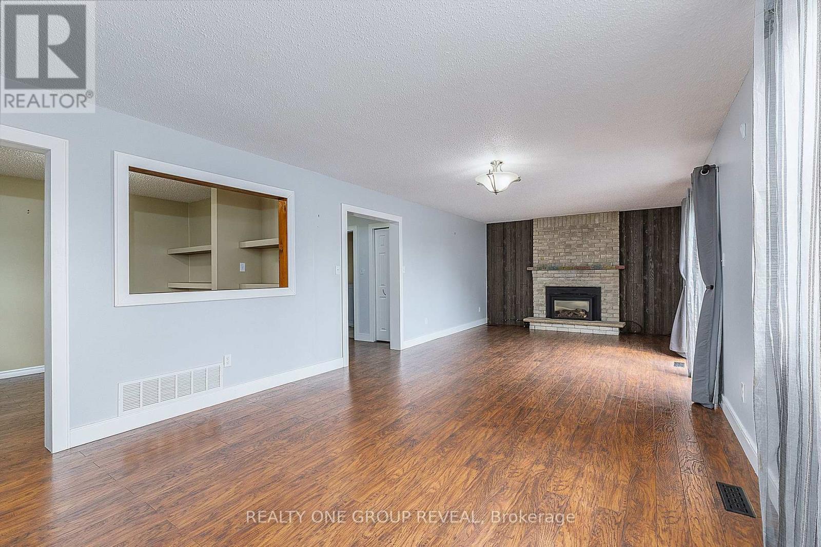 326 Prince Of Wales Drive, Whitby, Ontario  L1N 6M9 - Photo 13 - E13665302