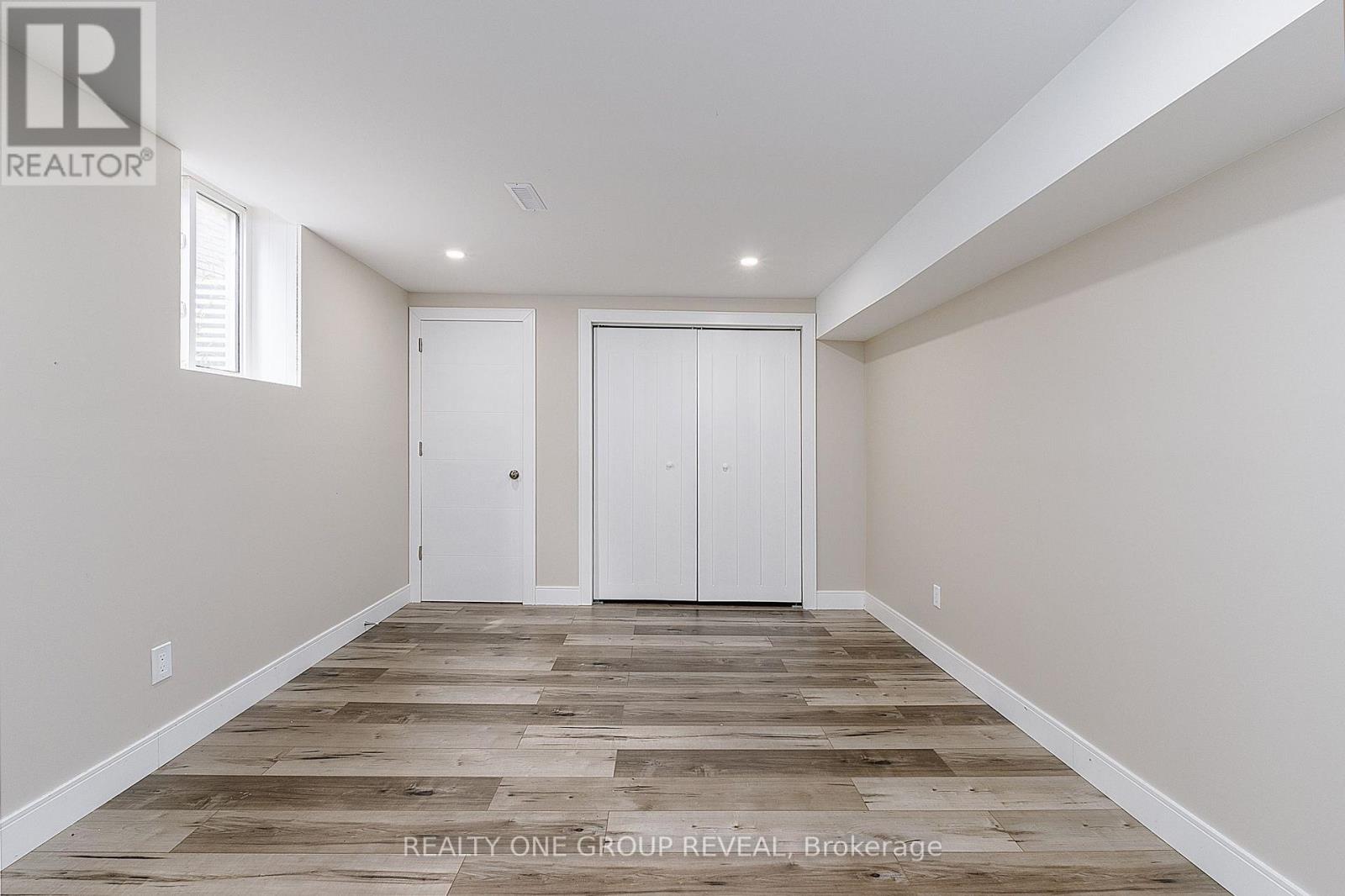326 Prince Of Wales Drive, Whitby, Ontario  L1N 6M9 - Photo 21 - E13665302
