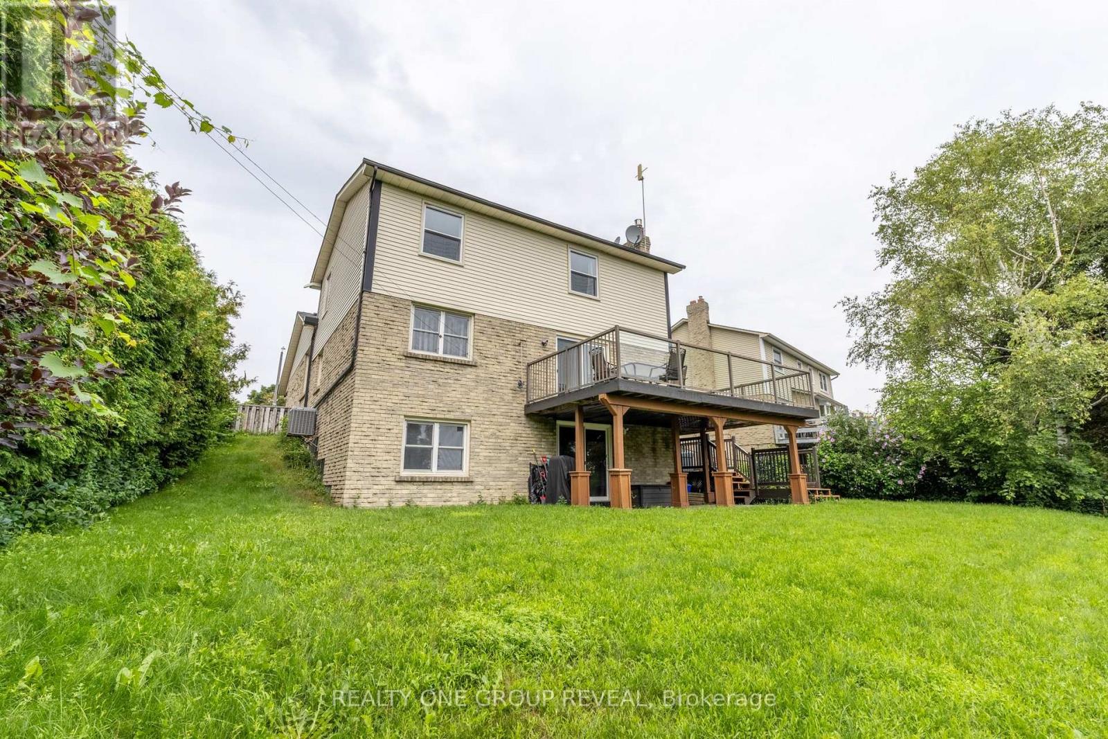 326 Prince Of Wales Drive, Whitby, Ontario  L1N 6M9 - Photo 34 - E13665302