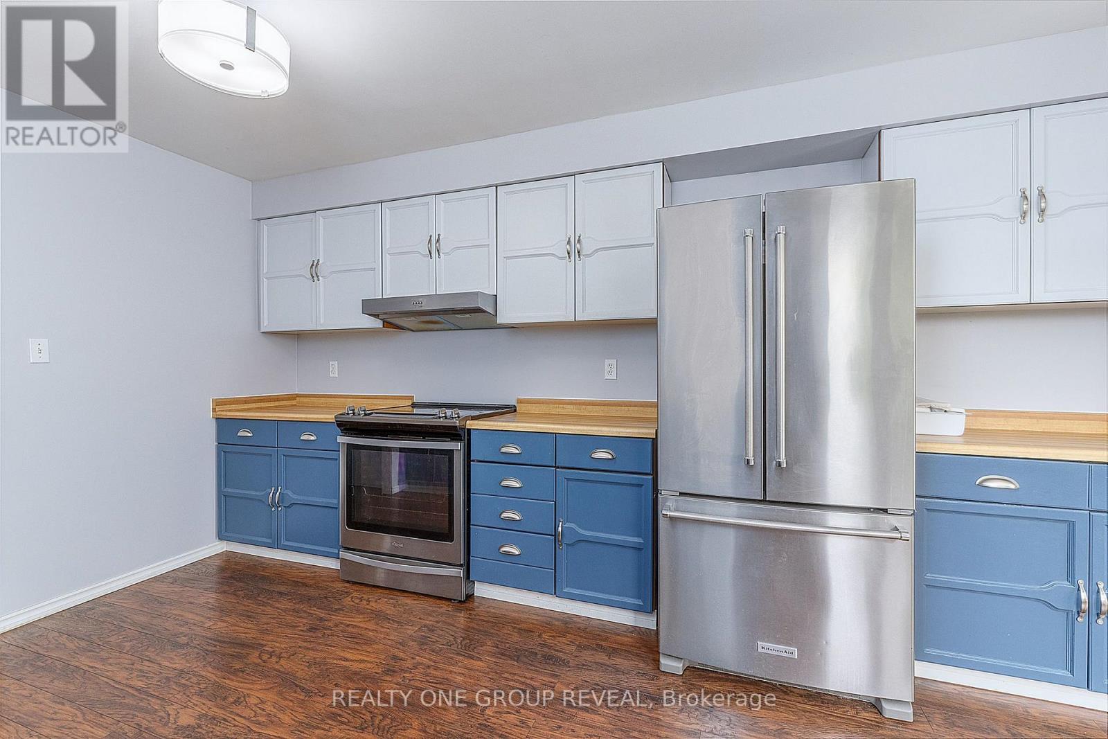 326 Prince Of Wales Drive, Whitby, Ontario  L1N 6M9 - Photo 8 - E13665302