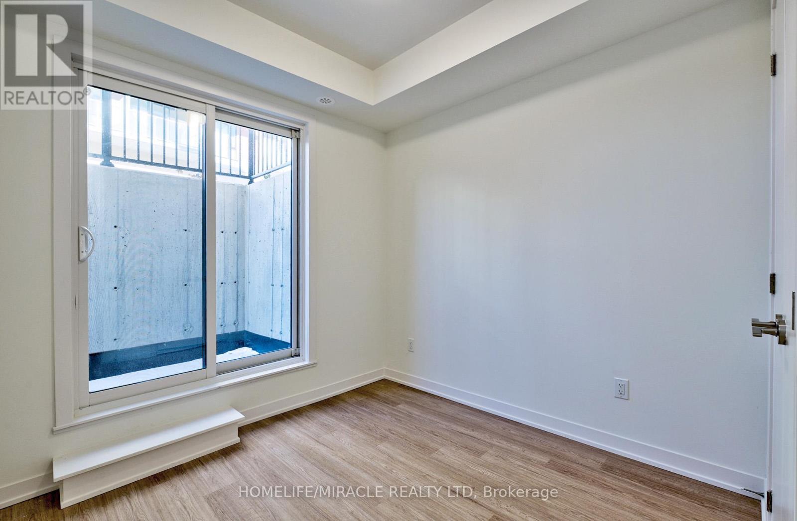1017 - 14 David Eyer Road, Richmond Hill, Ontario L4S 0N5 - Photo 15 - N13665252