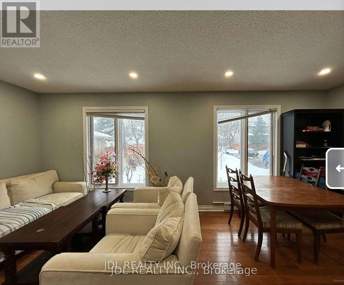 Suite Aa Main Floor - 110 Robinson St Street, Markham, Ontario L3P 1P1 - Photo 2 - N13665290