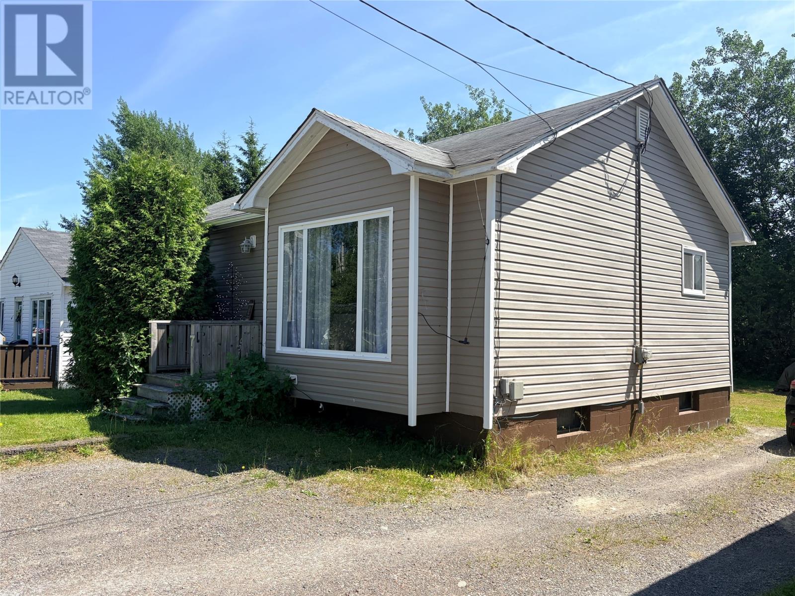7 Coronation Street, Lewisporte, Newfoundland & Labrador A0G 3A0 - Photo 3 - 1301681
