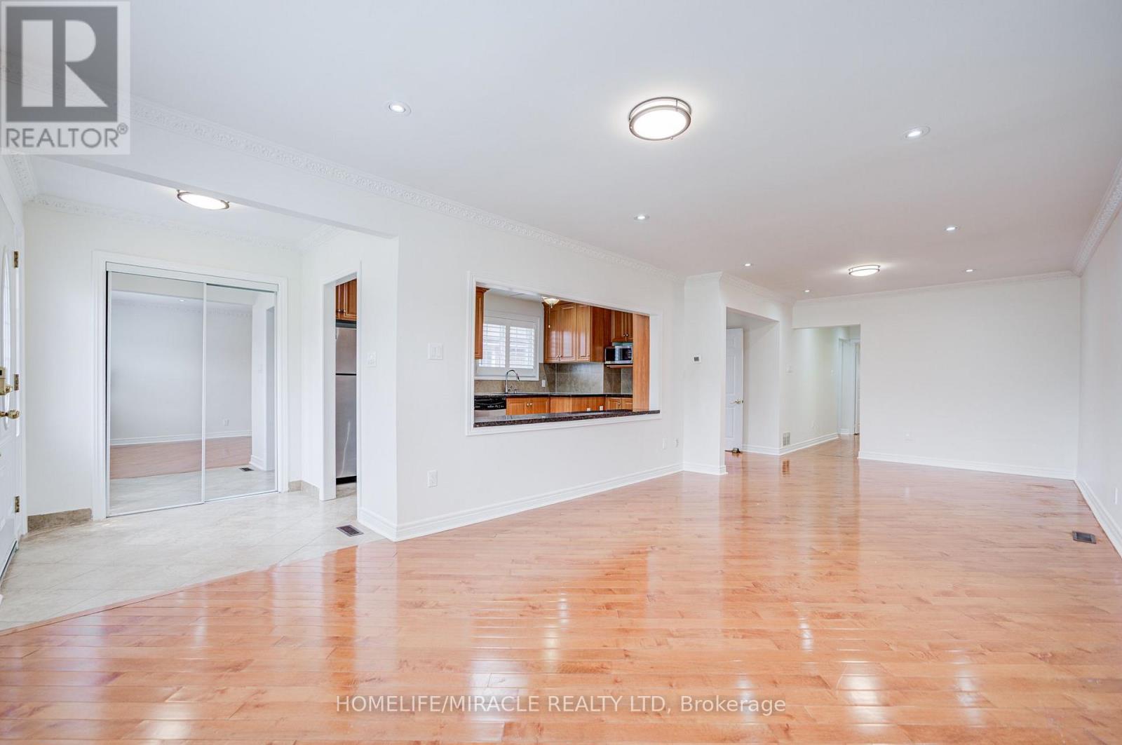 3367 The Credit Wood, Mississauga, Ontario  L5C 2J9 - Photo 10 - W13665214