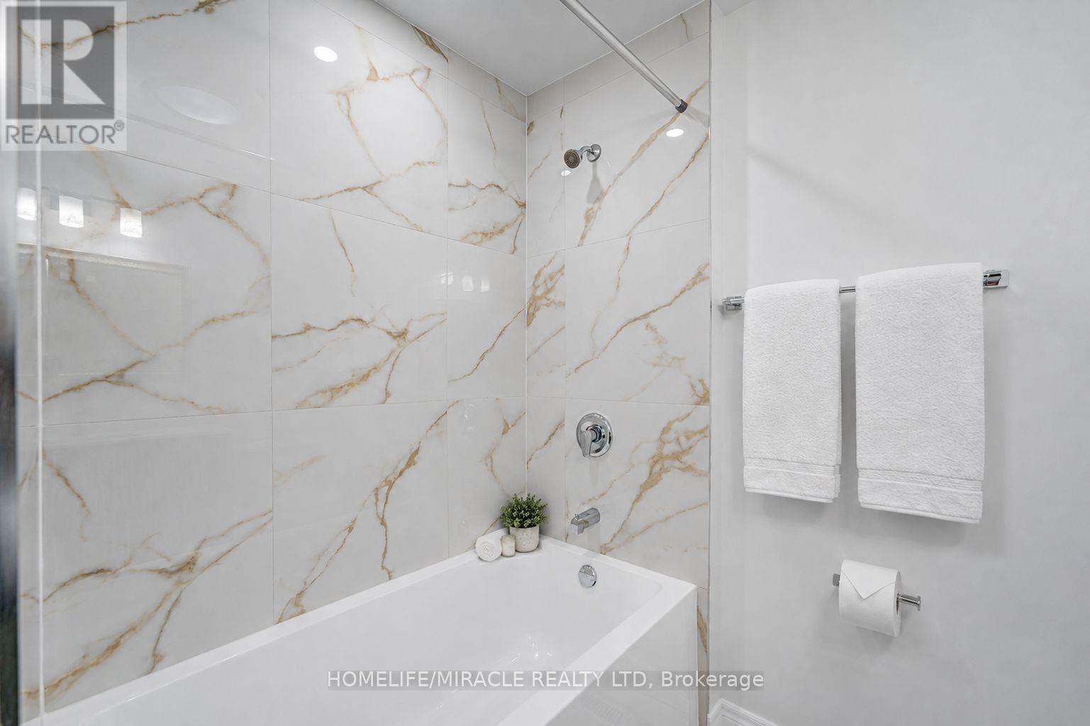 3367 The Credit Wood, Mississauga, Ontario  L5C 2J9 - Photo 16 - W13665214
