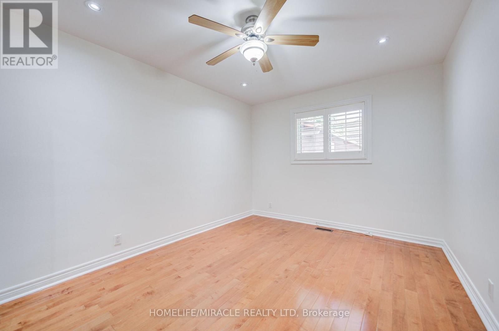 3367 The Credit Wood, Mississauga, Ontario  L5C 2J9 - Photo 21 - W13665214