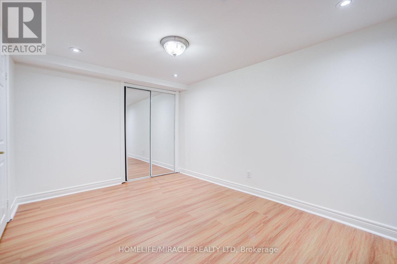 3367 The Credit Wood, Mississauga, Ontario  L5C 2J9 - Photo 27 - W13665214